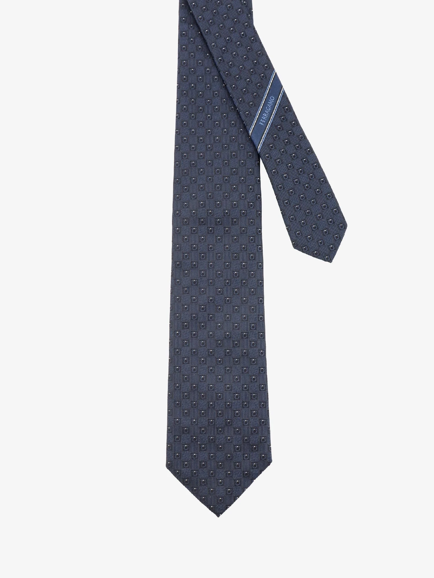 Cannes sik tie