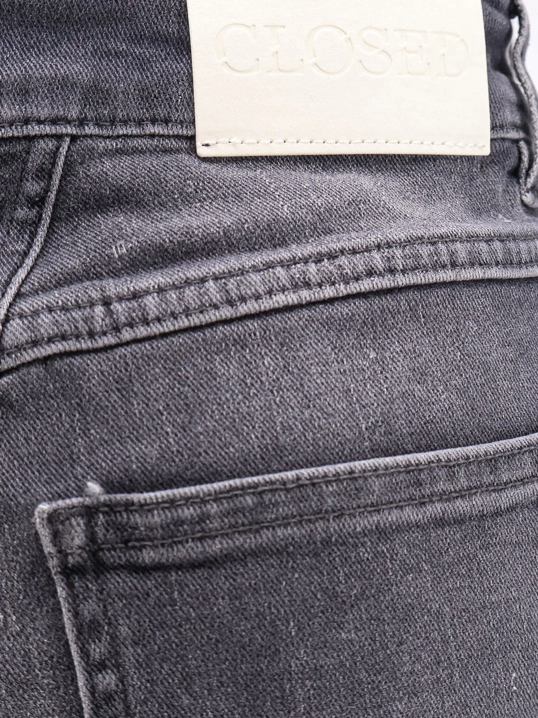 Wide-fit Glow-up Jeans