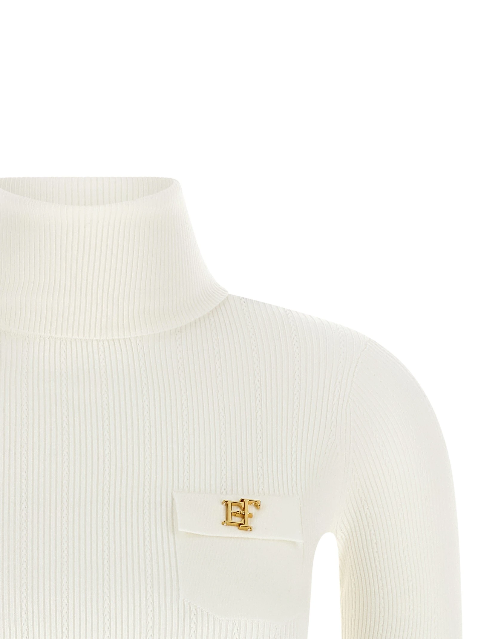Turtleneck embroidery à jour