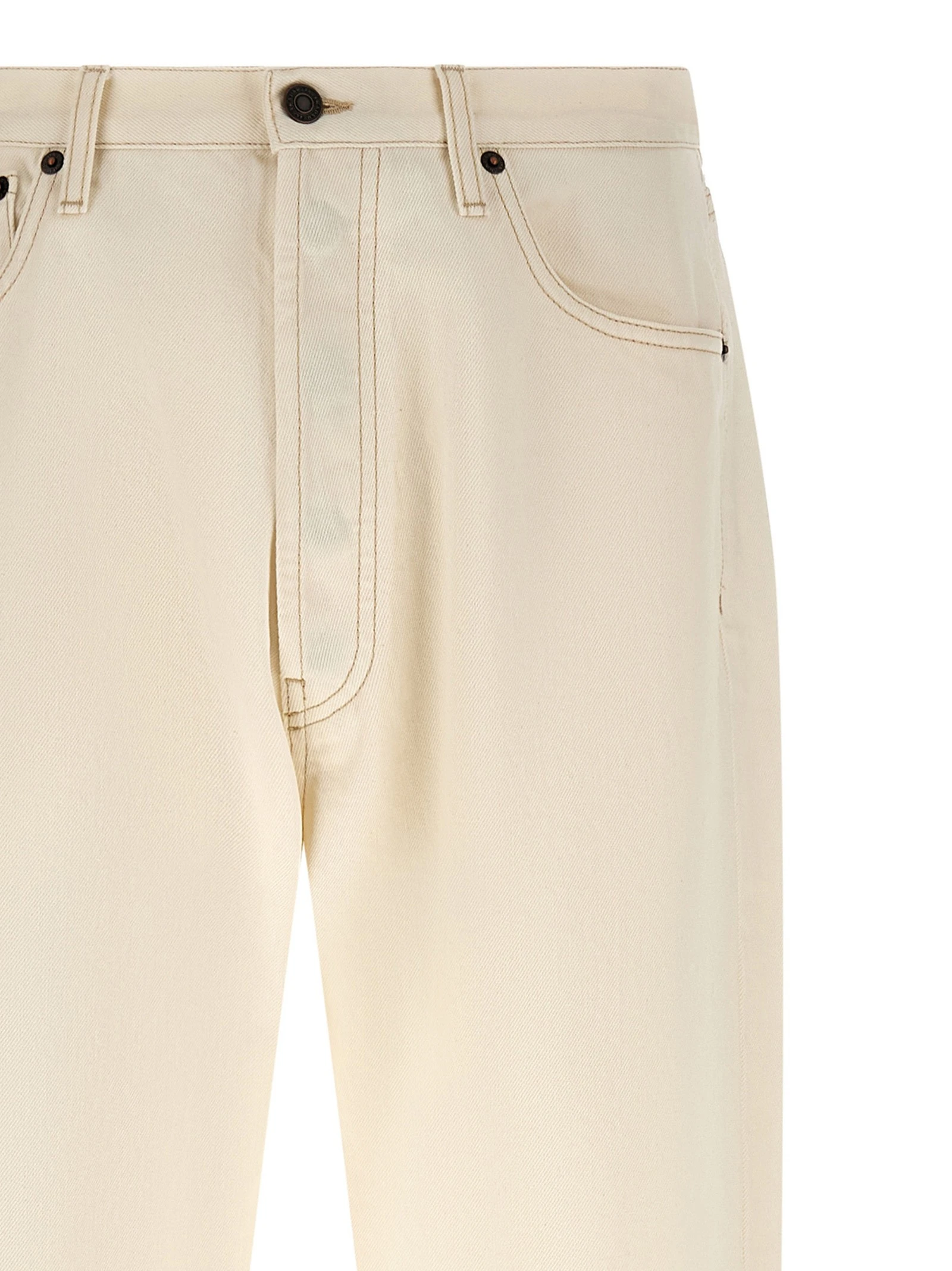 Contrast stitching jeans