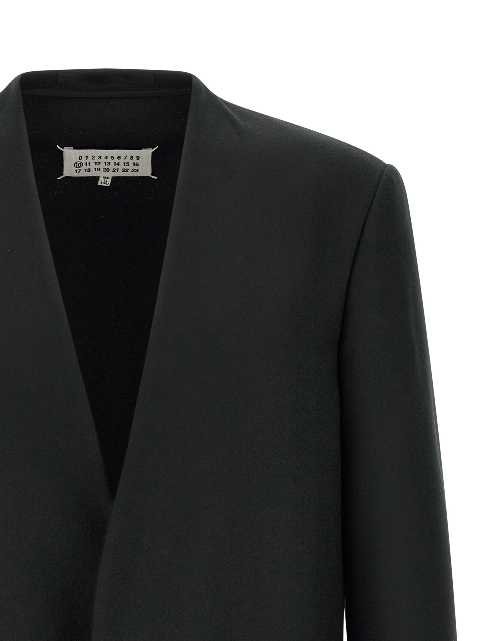 'Minimal' blazer