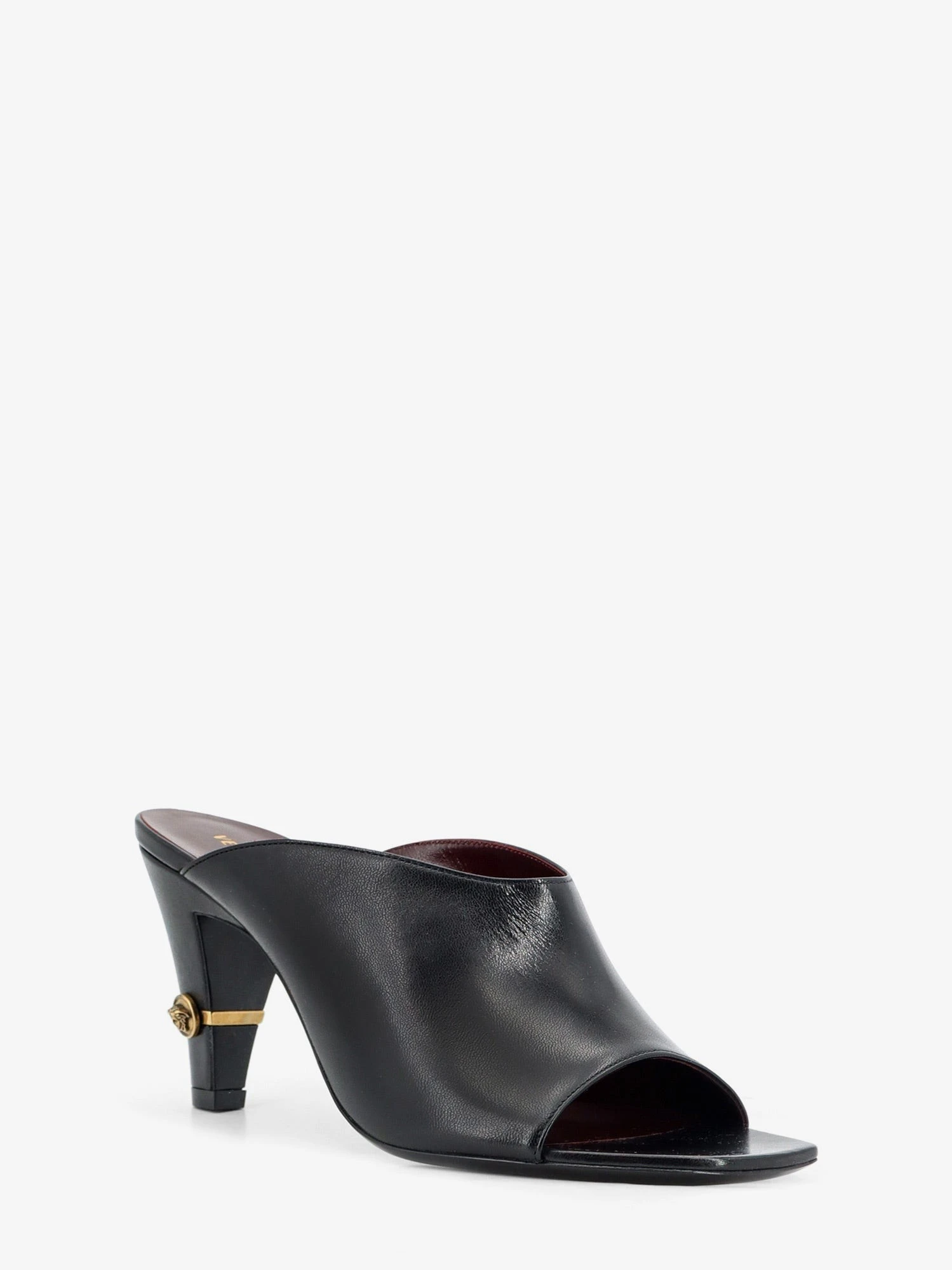 Giulietta leather sandals