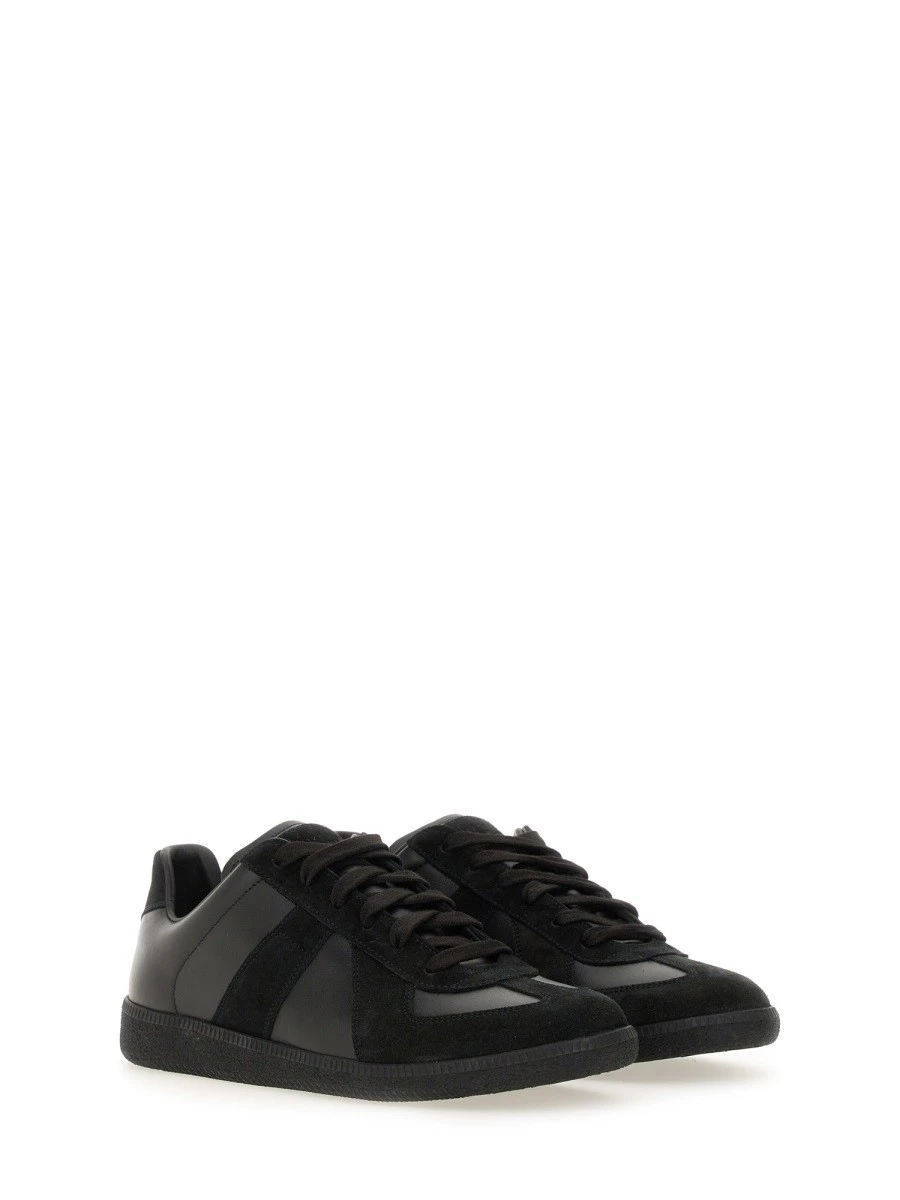 SNEAKER REPLICA