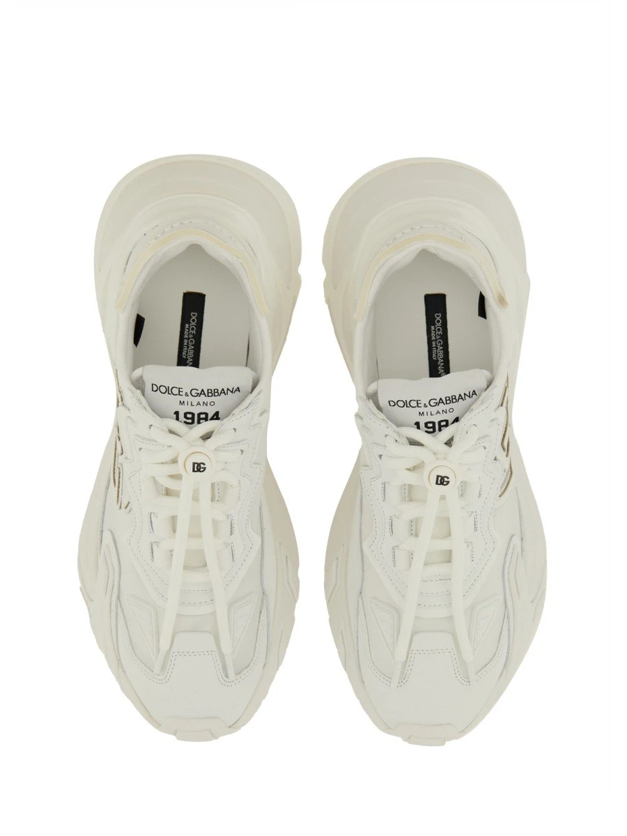 SNEAKER WITH LOGO