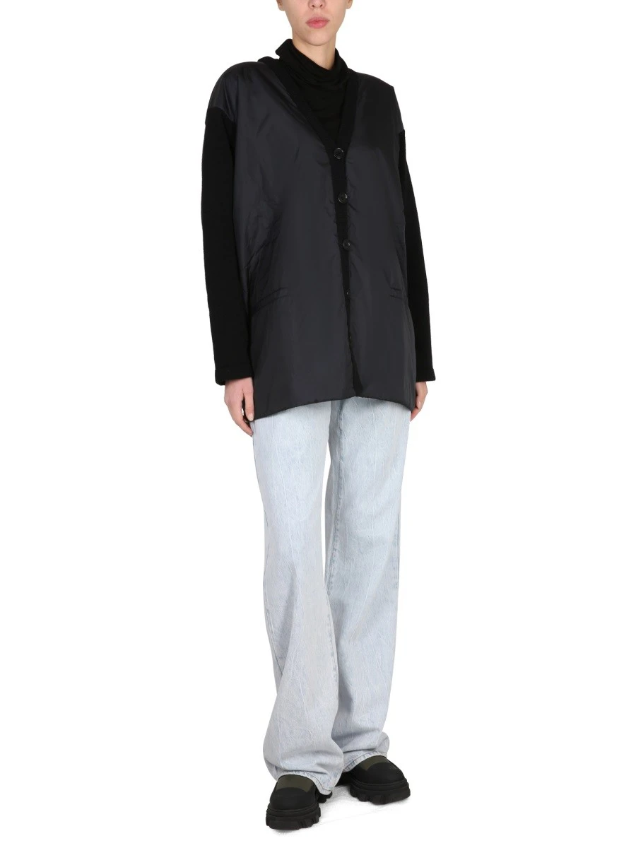 V-NECK CARDIGAN