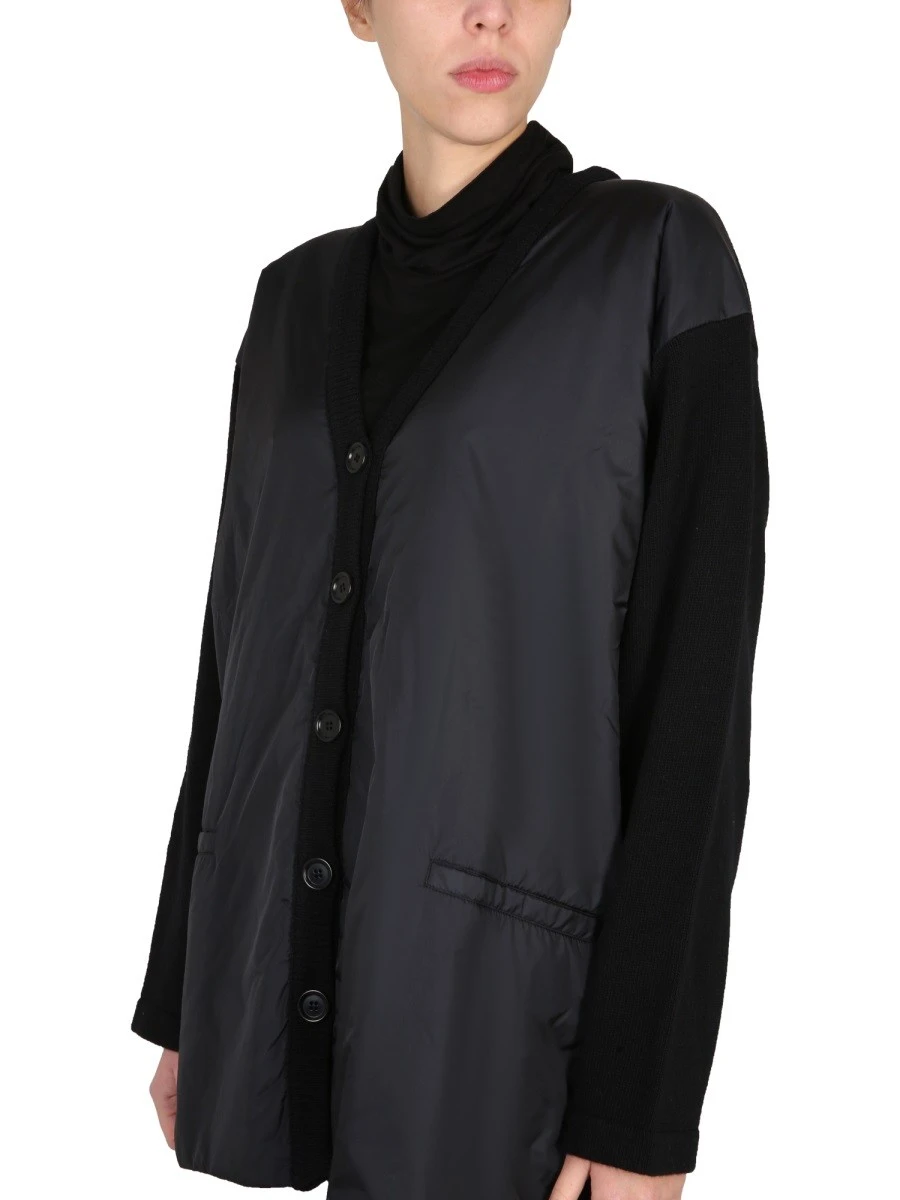 V-NECK CARDIGAN