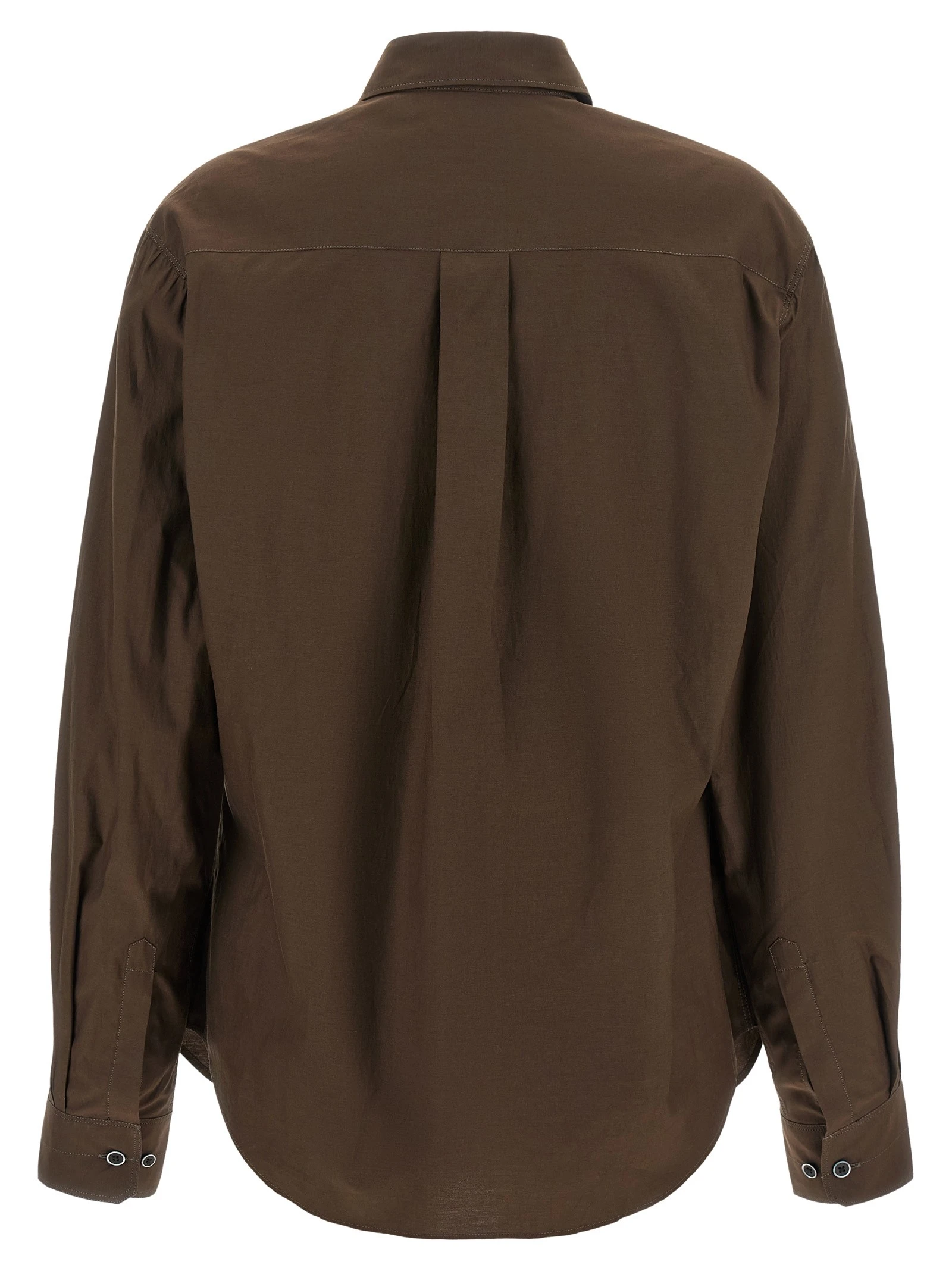 Pointed collar shirt