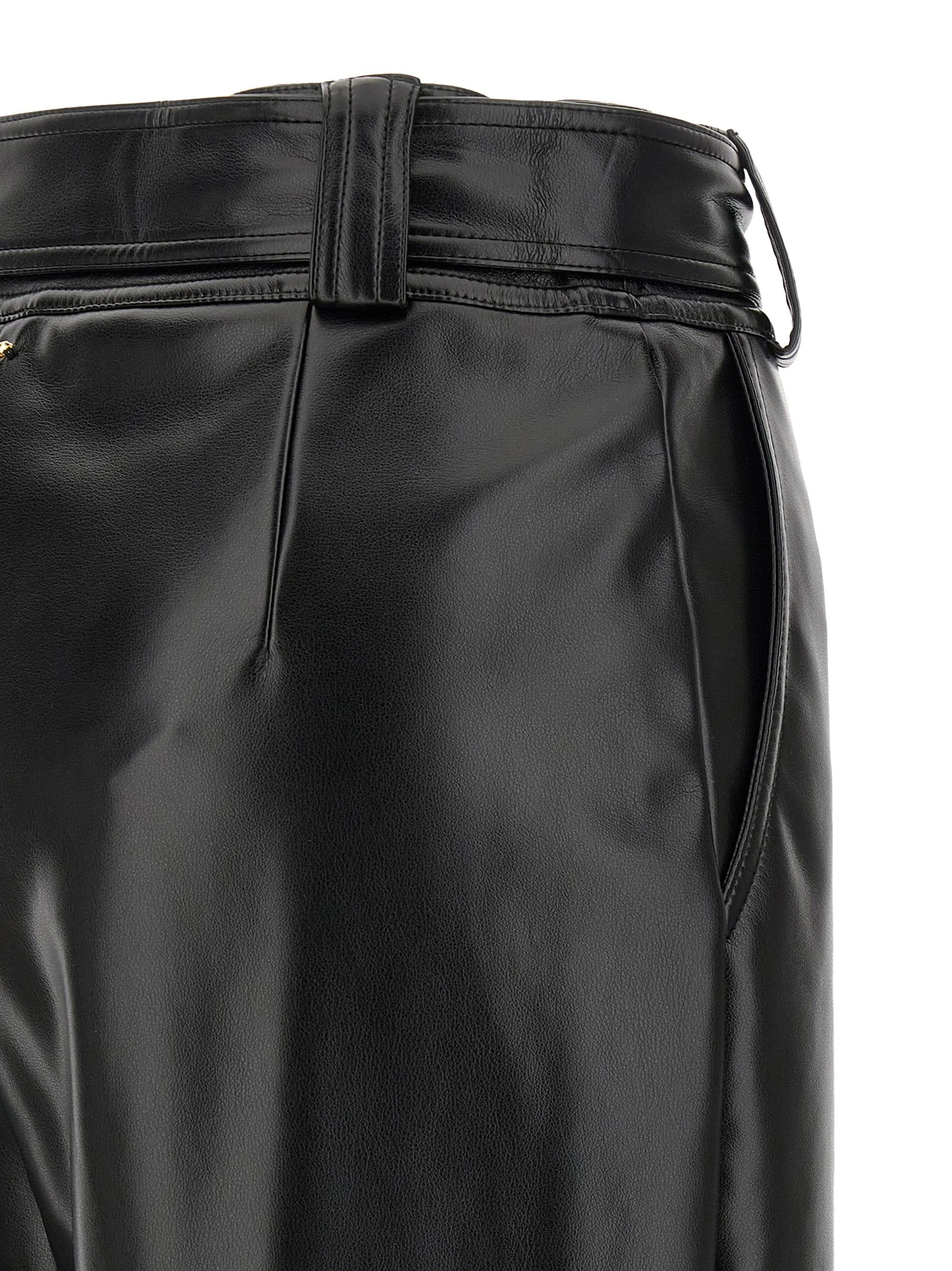 Cropped pants