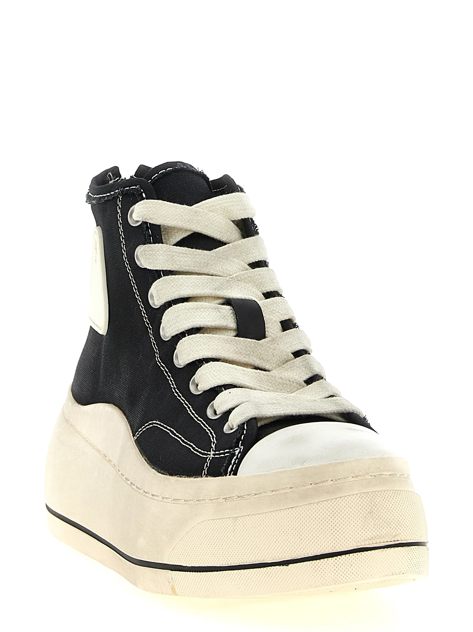 'Hi top' sneakers