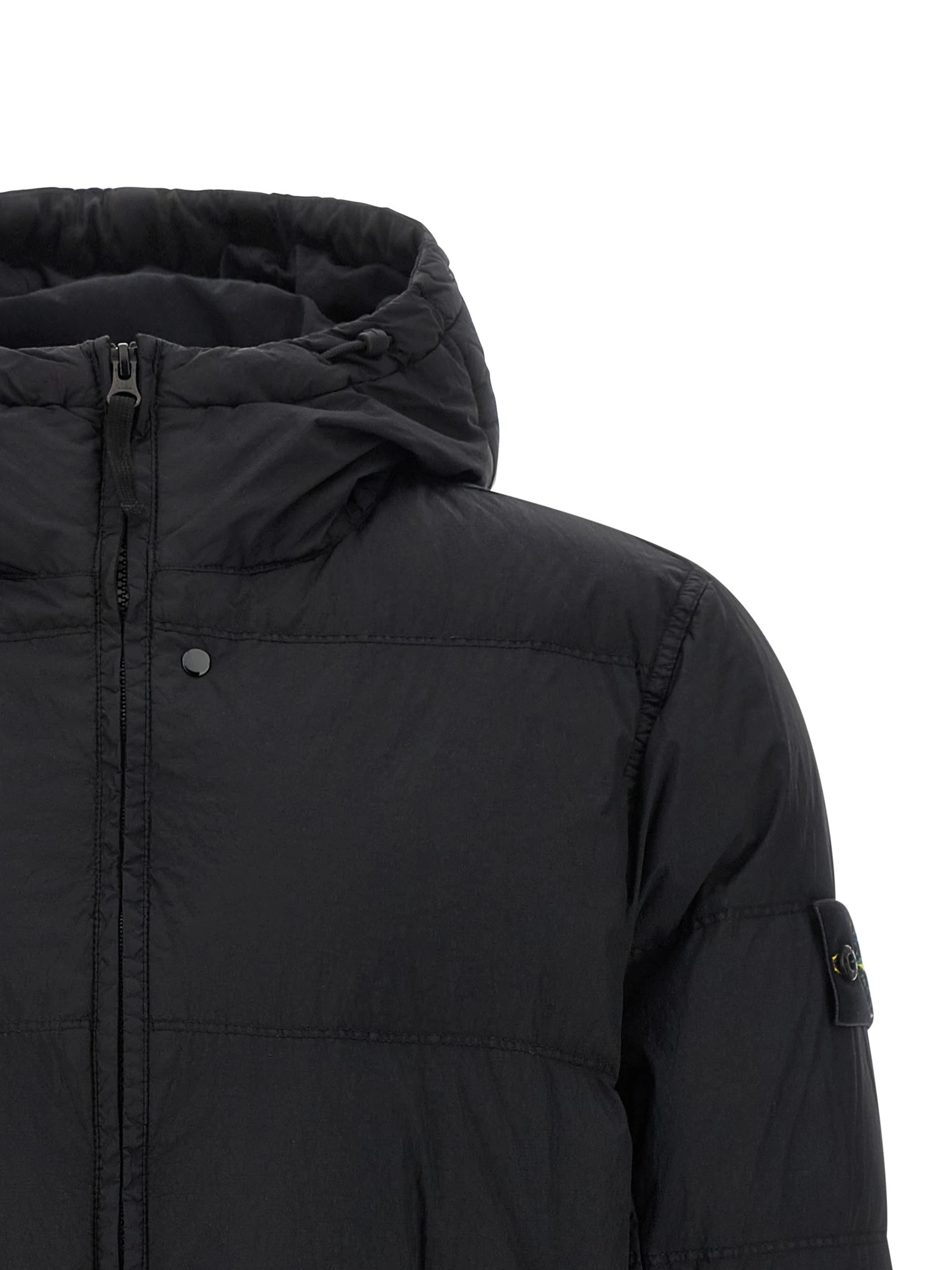 Crinkled-effect down jacket