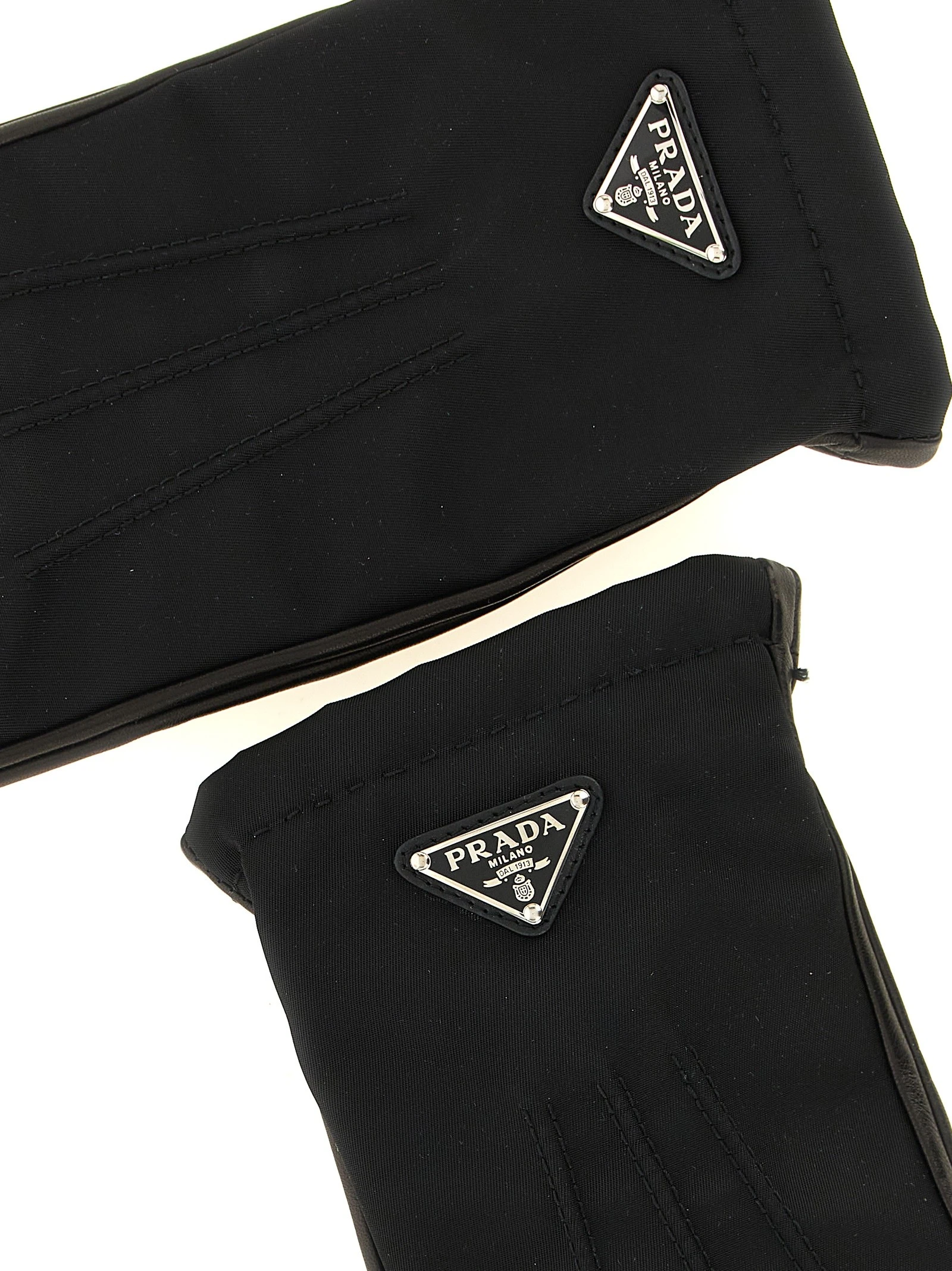 Re-Nylon and nappa gloves