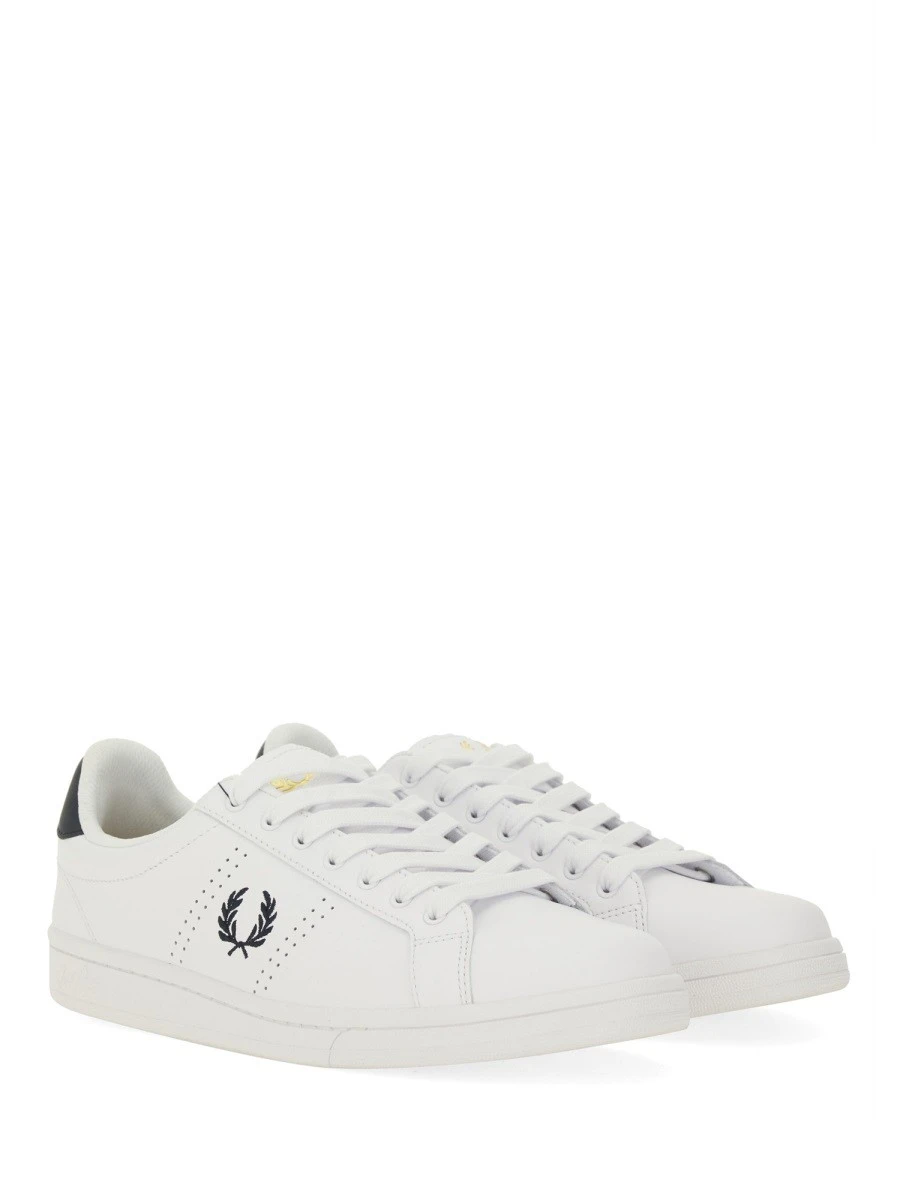 LEATHER SNEAKER