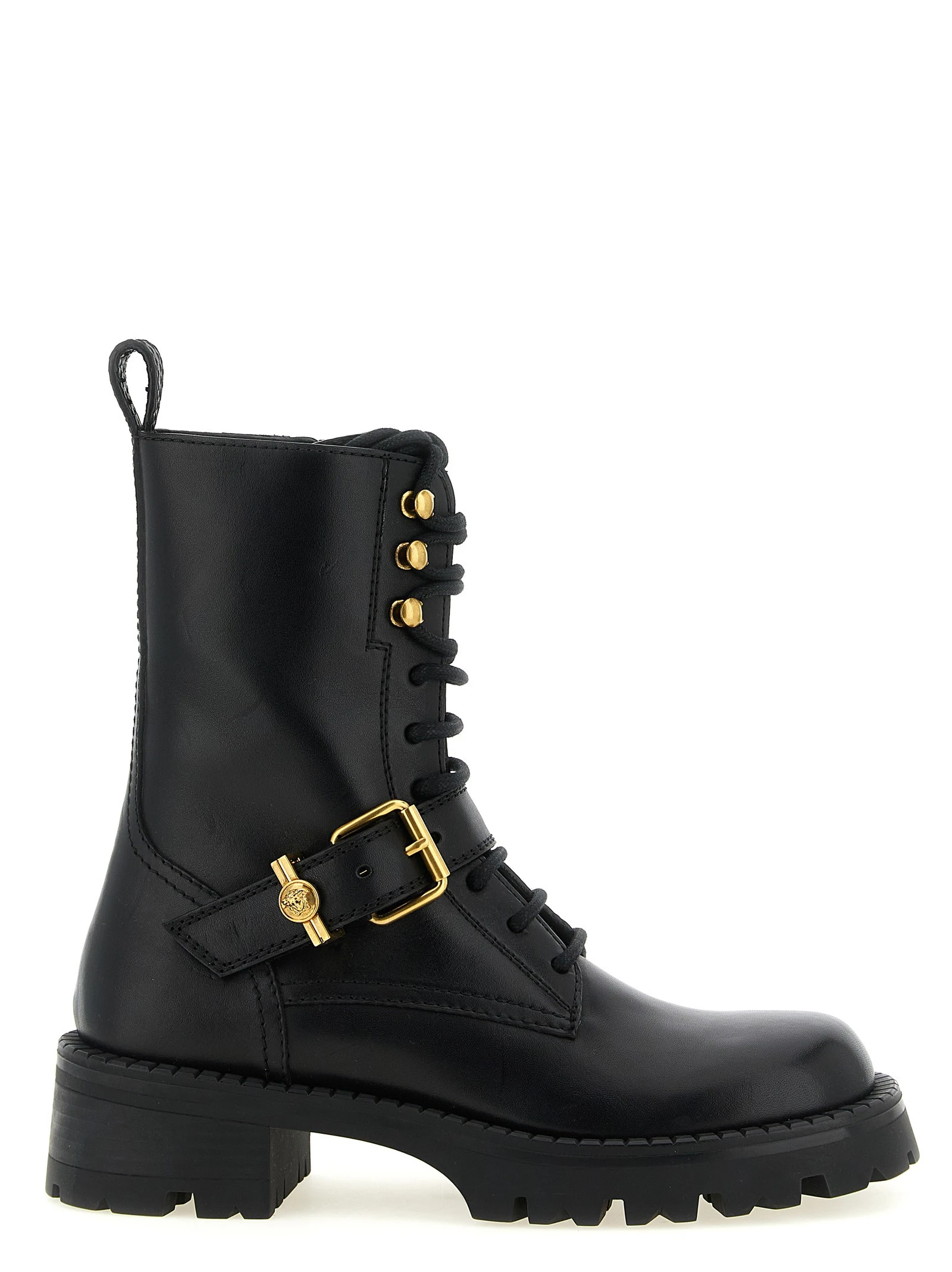 Ankle boots with buckle
