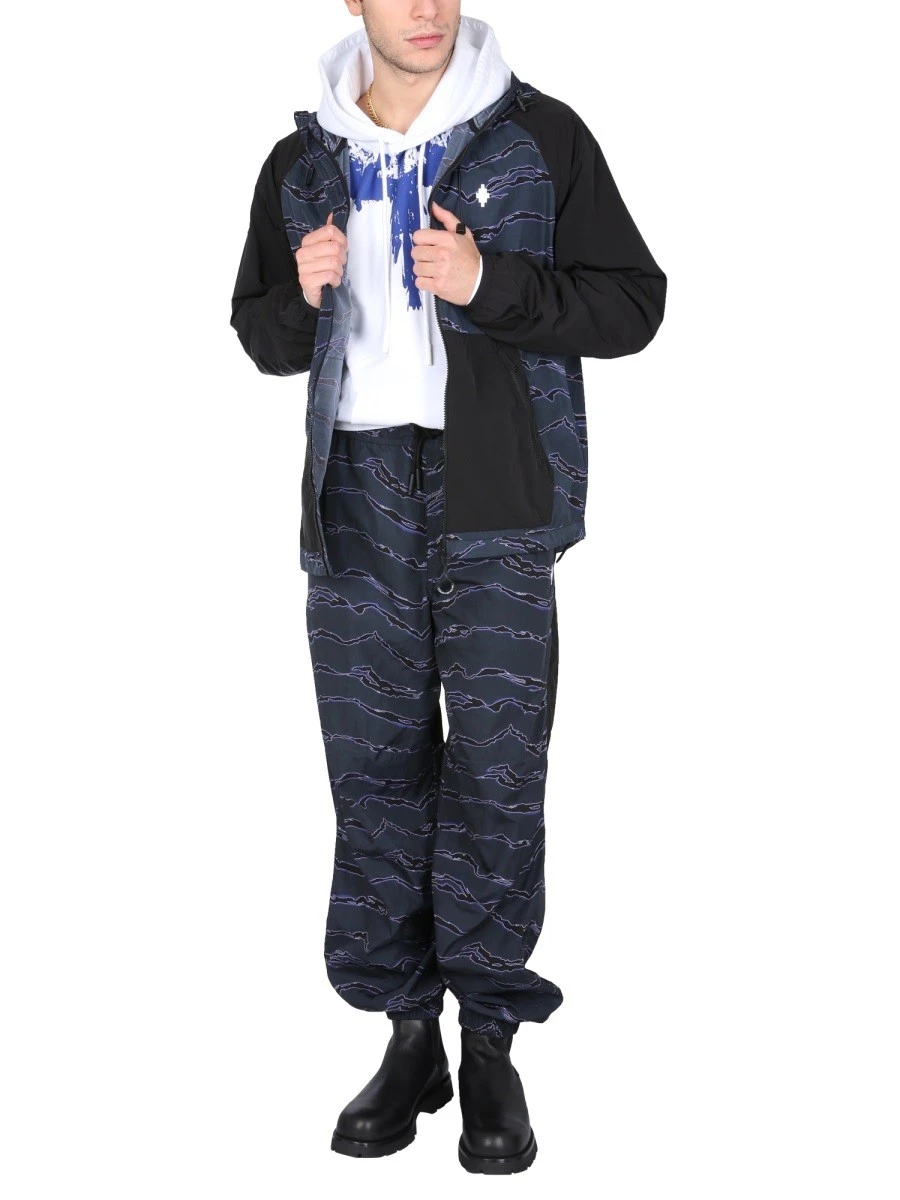 JOGGING PANTS WITH CAMOU PRINT.webp