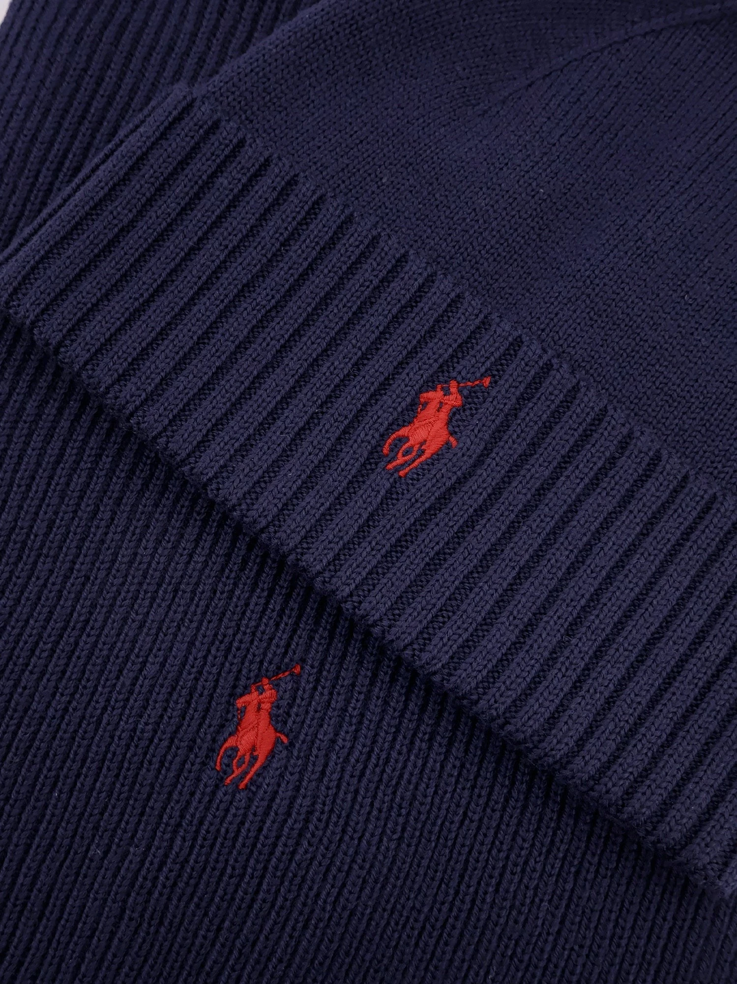 Wool Scarf/Hat Box.webp