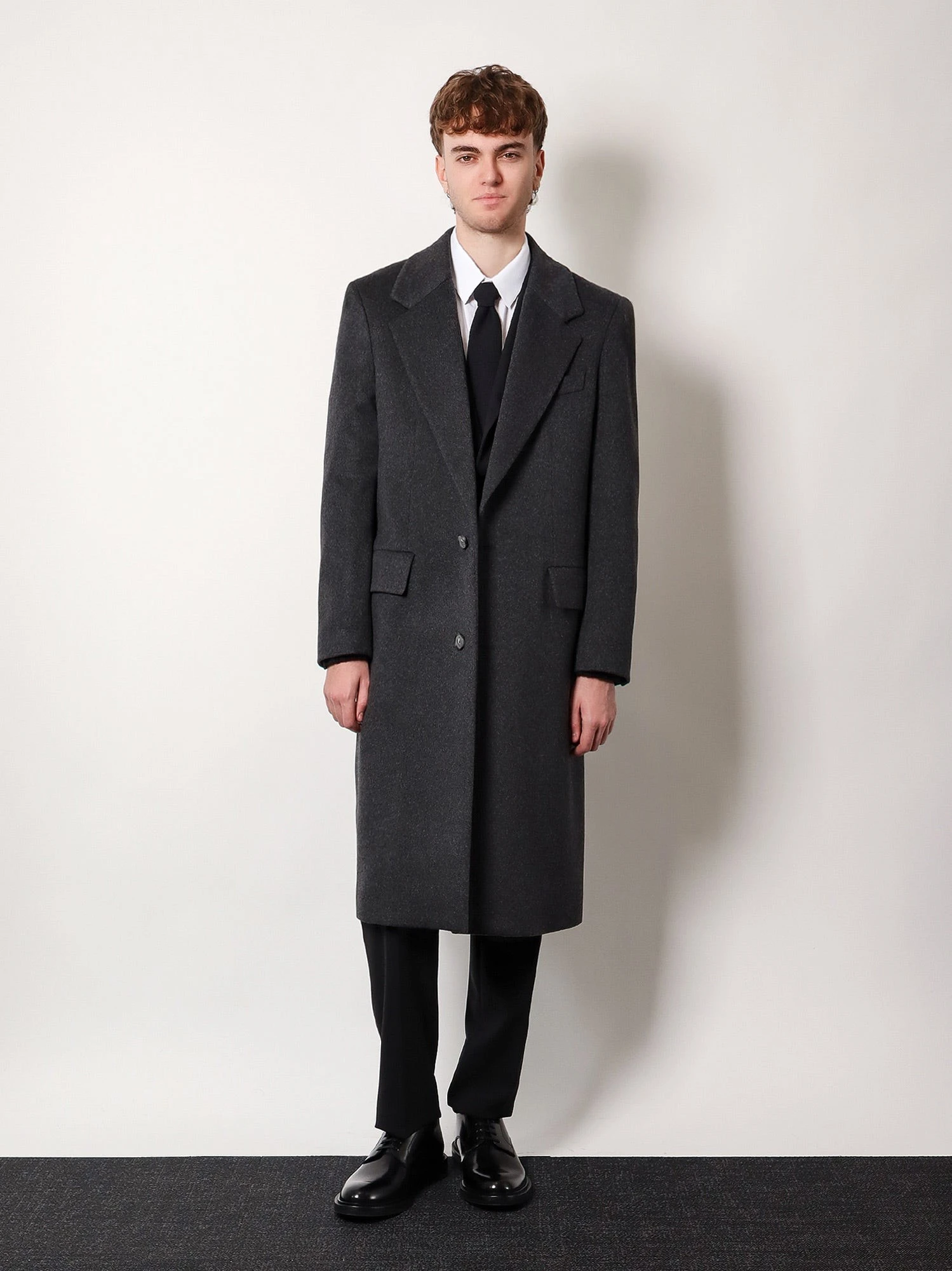 Cashmere coat with satin lining.webp