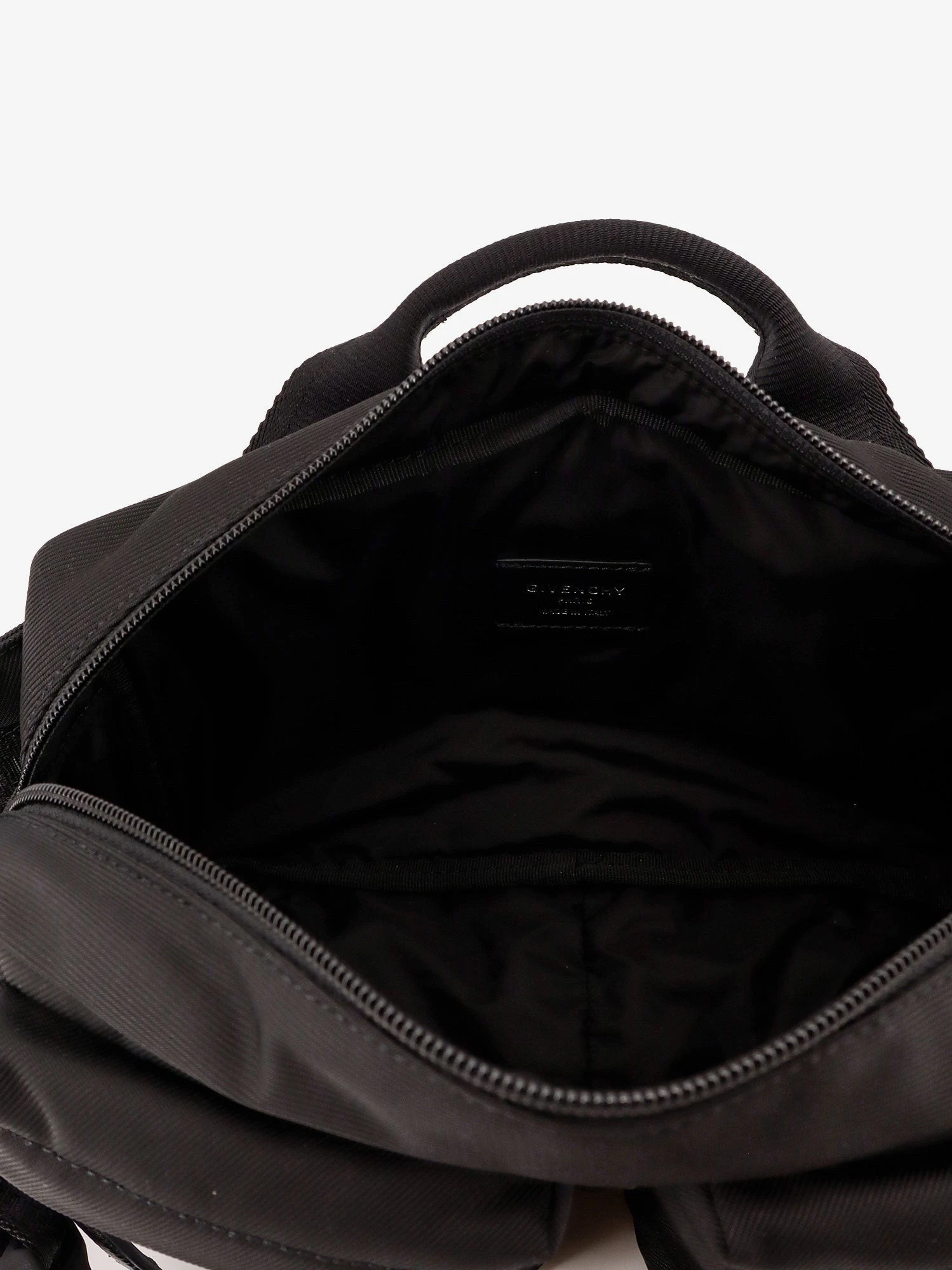 Essential U nylon belt bag.webp