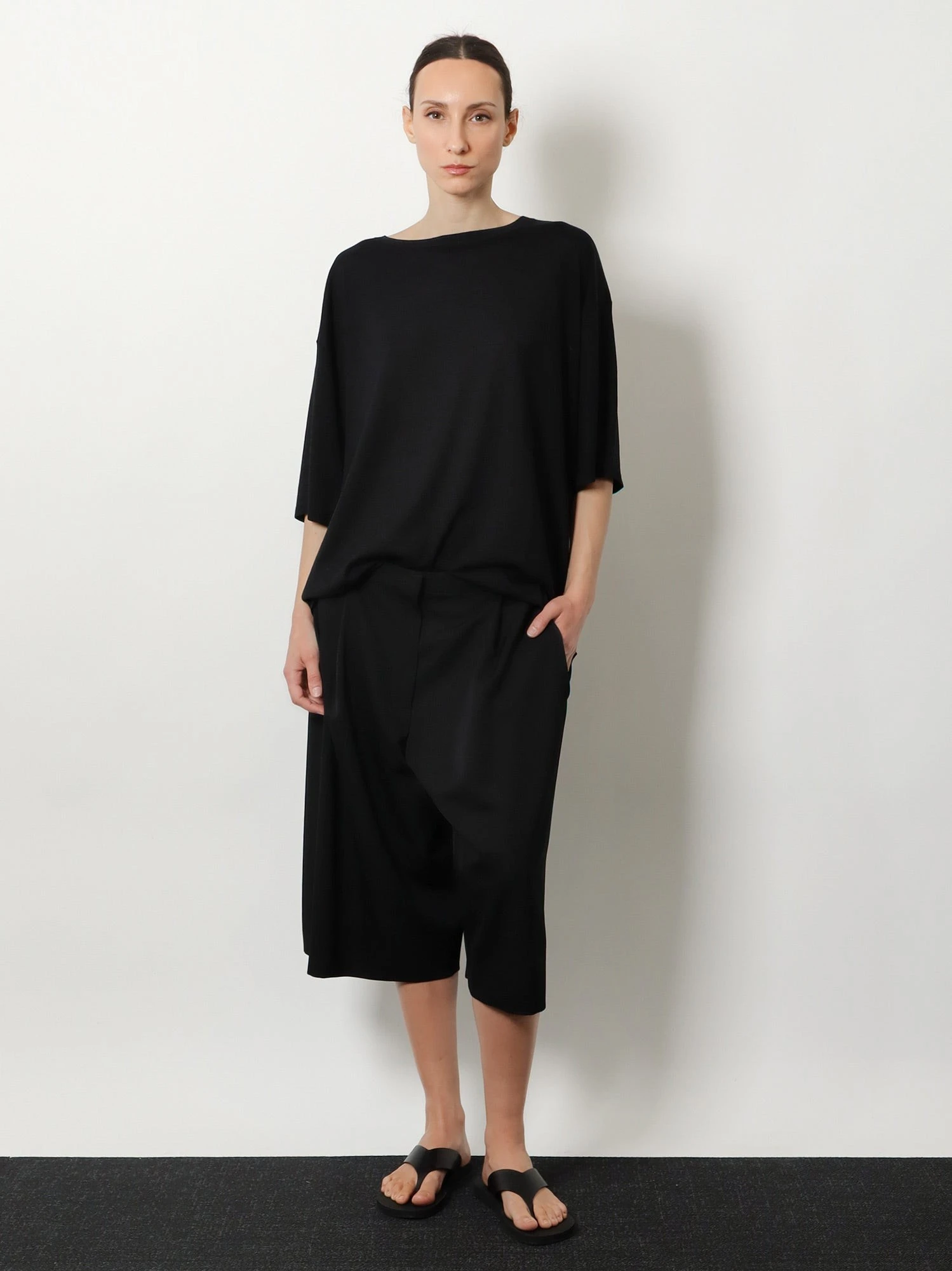 Kalyan wool shorts.webp