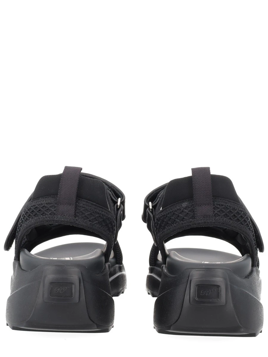 SANDALO "VIV ON THE RUN".webp