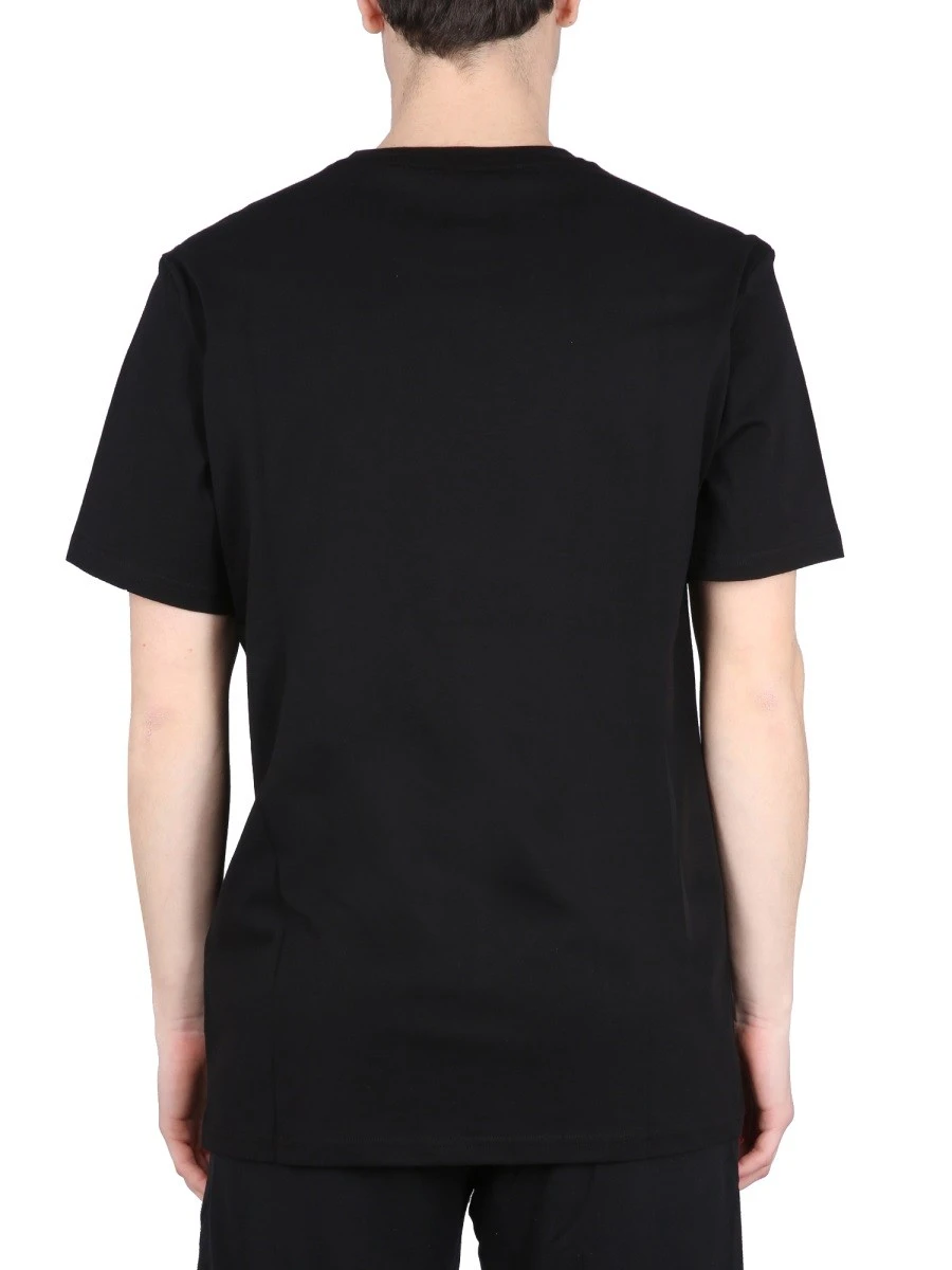 T-SHIRT CON STAMPA LOGO.webp