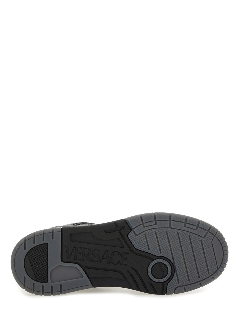 SNEAKER WITH GREEK.webp