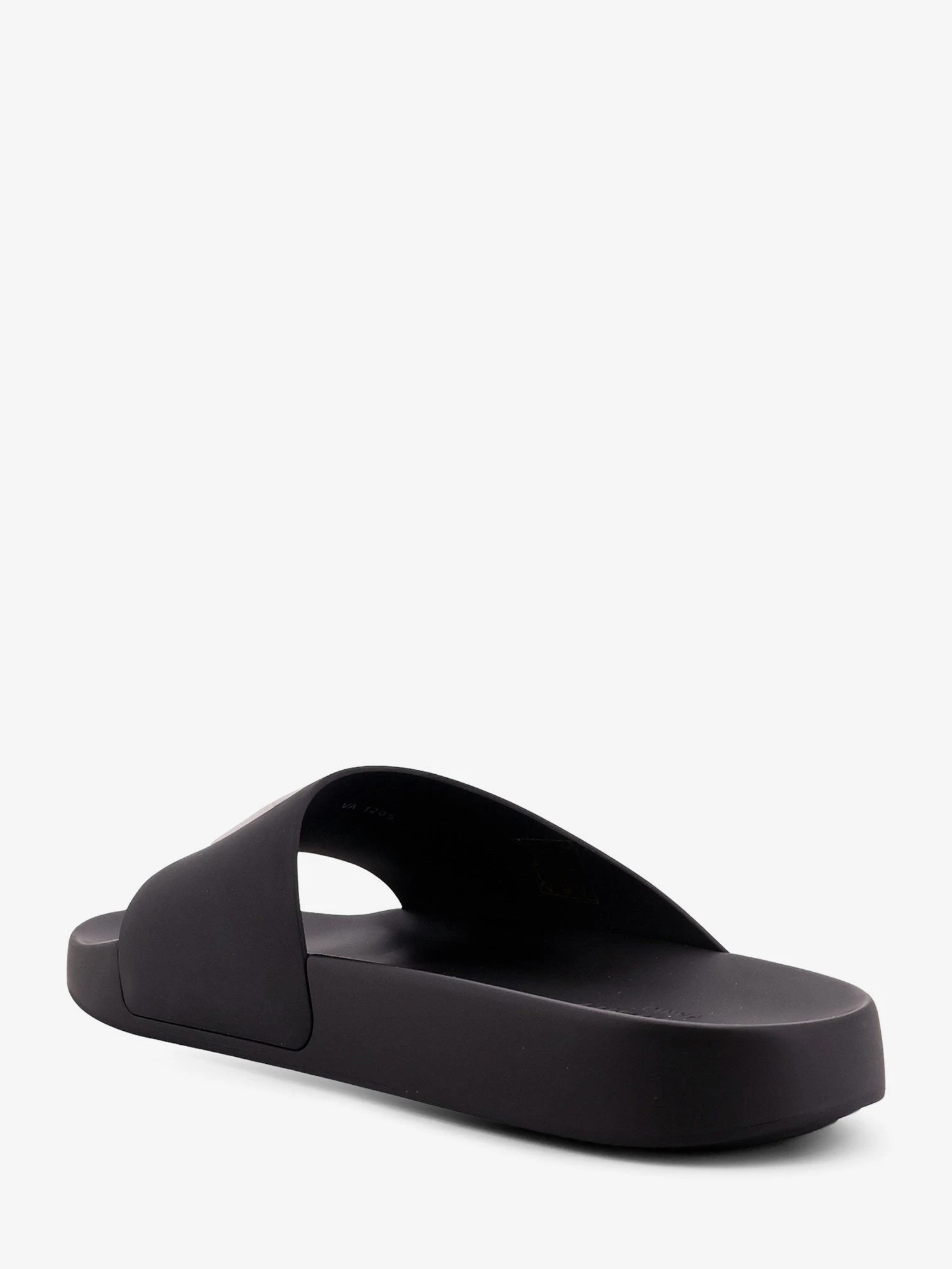 Rubber slide with logo lettering patch.webp