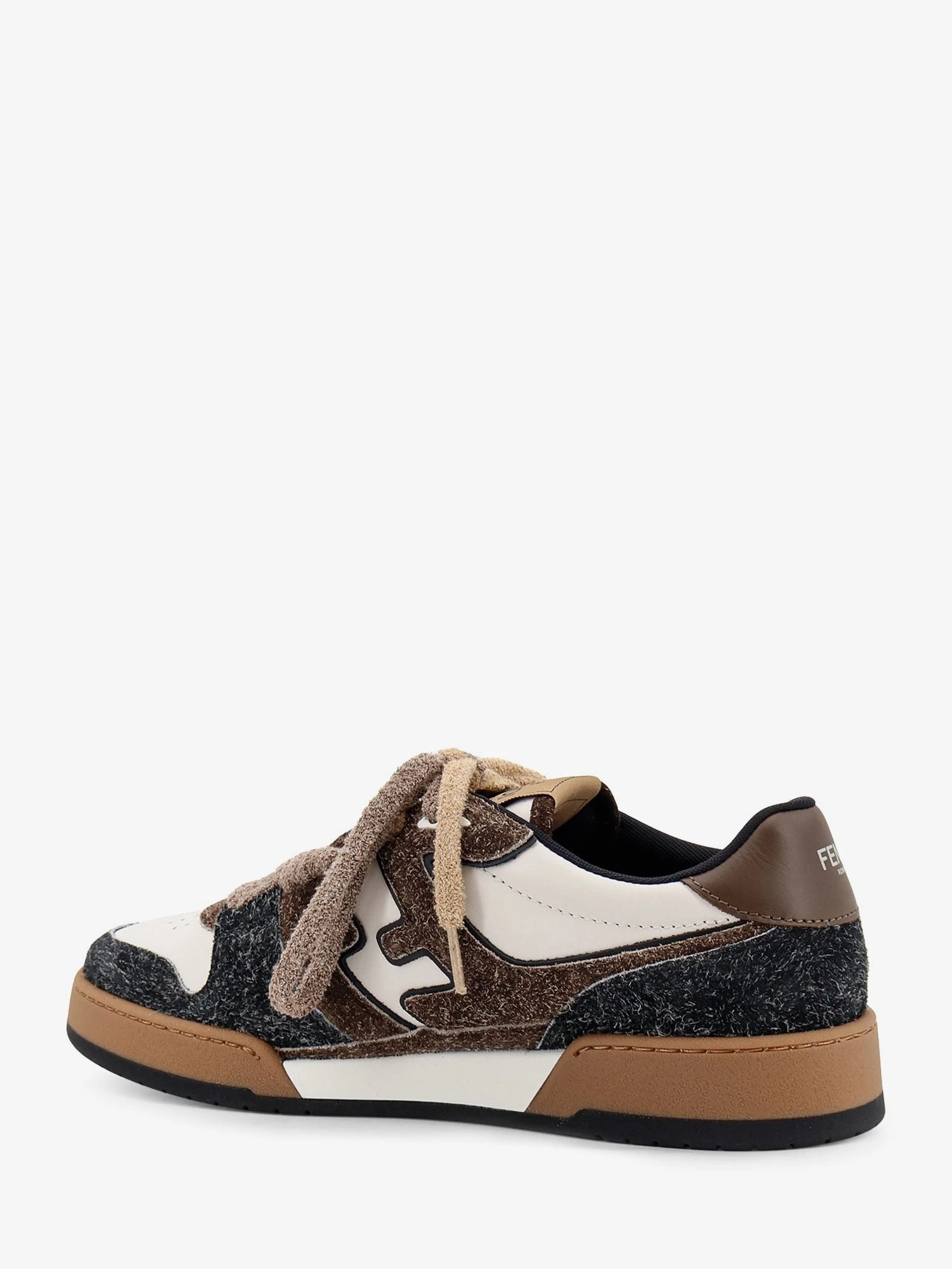 Sneakers Fendi Match in pelle bianca e suede marrone.webp