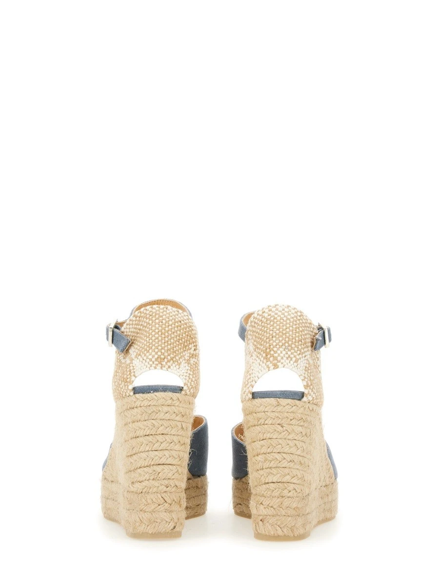WHITE SANDAL..webp