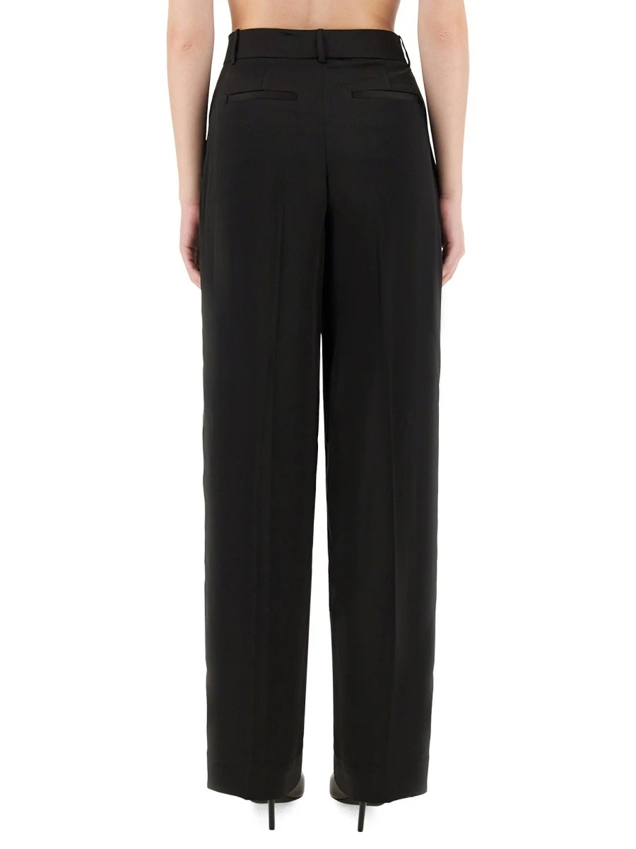 PANTALONE A GAMBA AMPIA.webp
