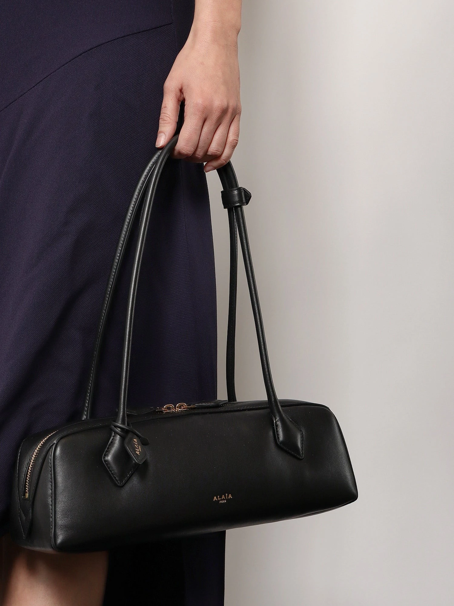 Le Teckel leather shoulder bag.webp