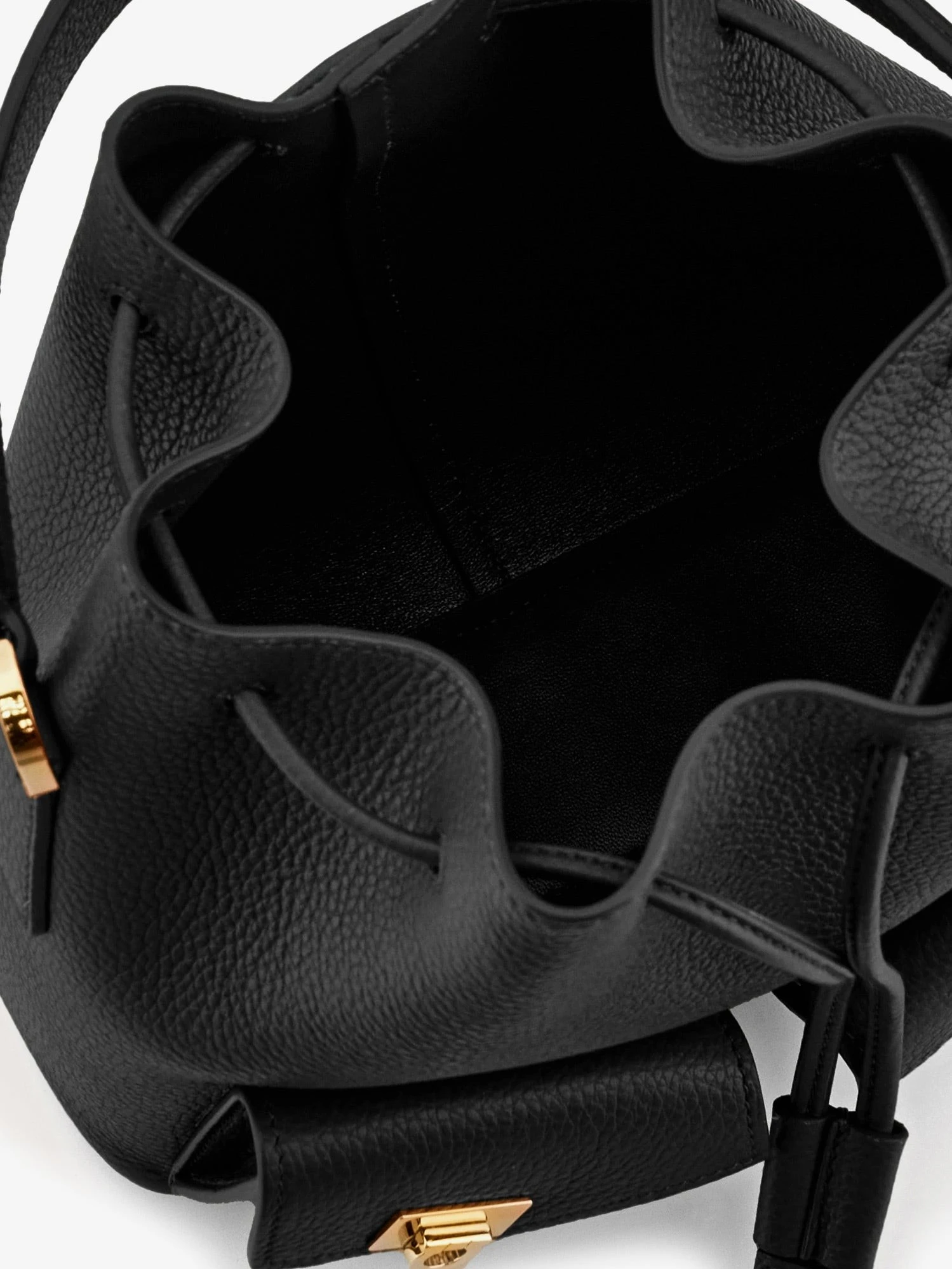 Leather bucket bag.webp