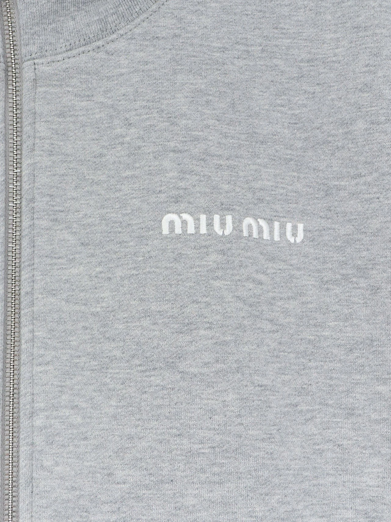 Oversize cotton sweatshirt with zip closure.webp
